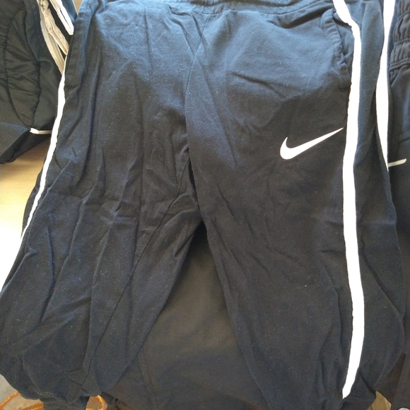 Women's clothes one men's outfit - Picture 4 of 8